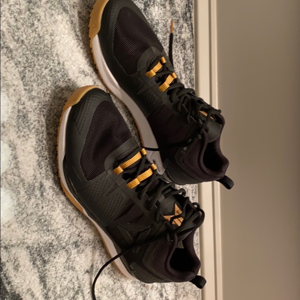 JJ Watt Reebok sneakers 11.5